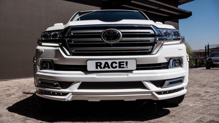  Toyota Land Cruiser 200 by Wald & RACE! 2018 года  (фото 21 из 21)